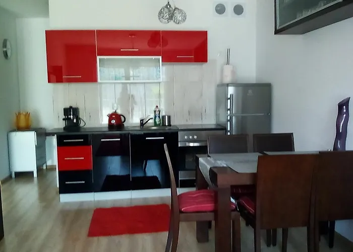 Karmazynowy Nad Morzem Колобжег