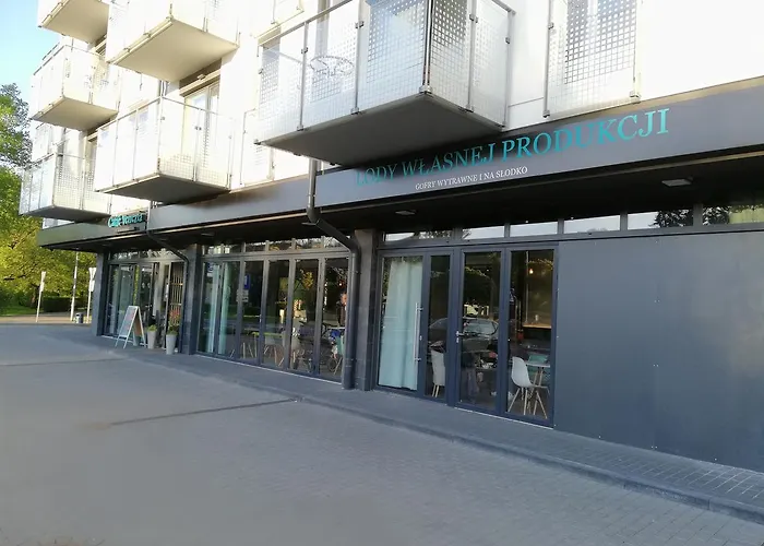 Karmazynowy Nad Morzem * Колобжег